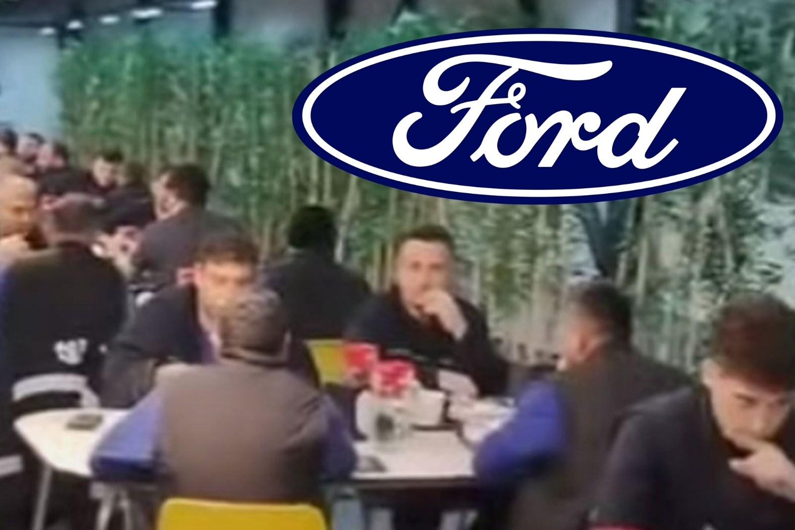 Ford ve Federal Mogul'da düşük zam teklifine gece çalışan işçilerden yemekhane eylemiyle tepki