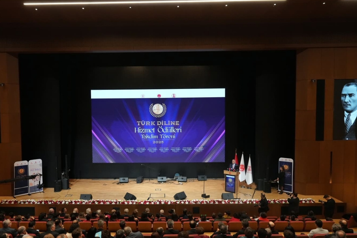2025 Türk Diline Hizmet Ödülleri Atatürk Kültür Merkezinde sahiplerini buldu