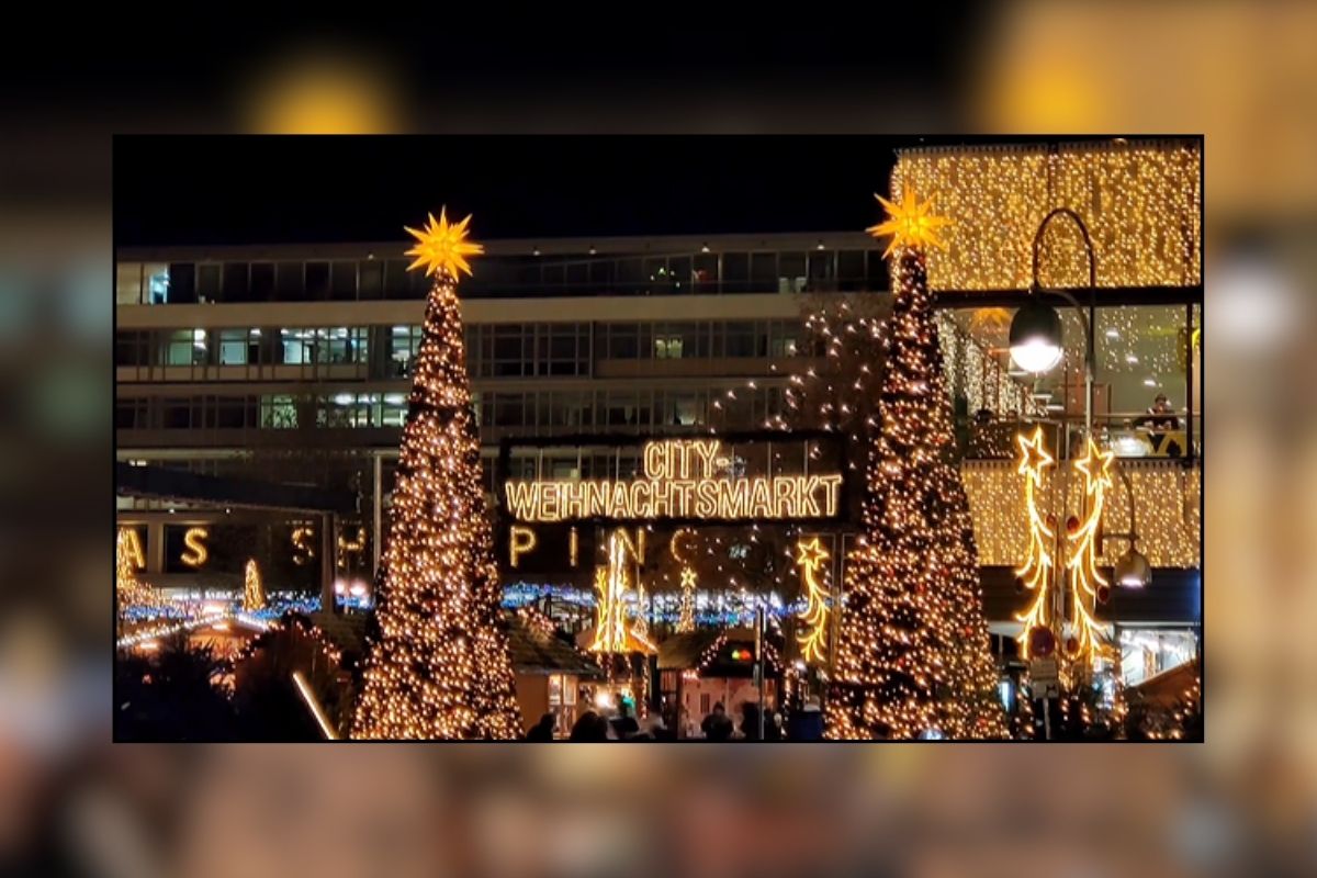 Berlin'de renkli Noel pazarları ziyaretçilerini ağırlıyor