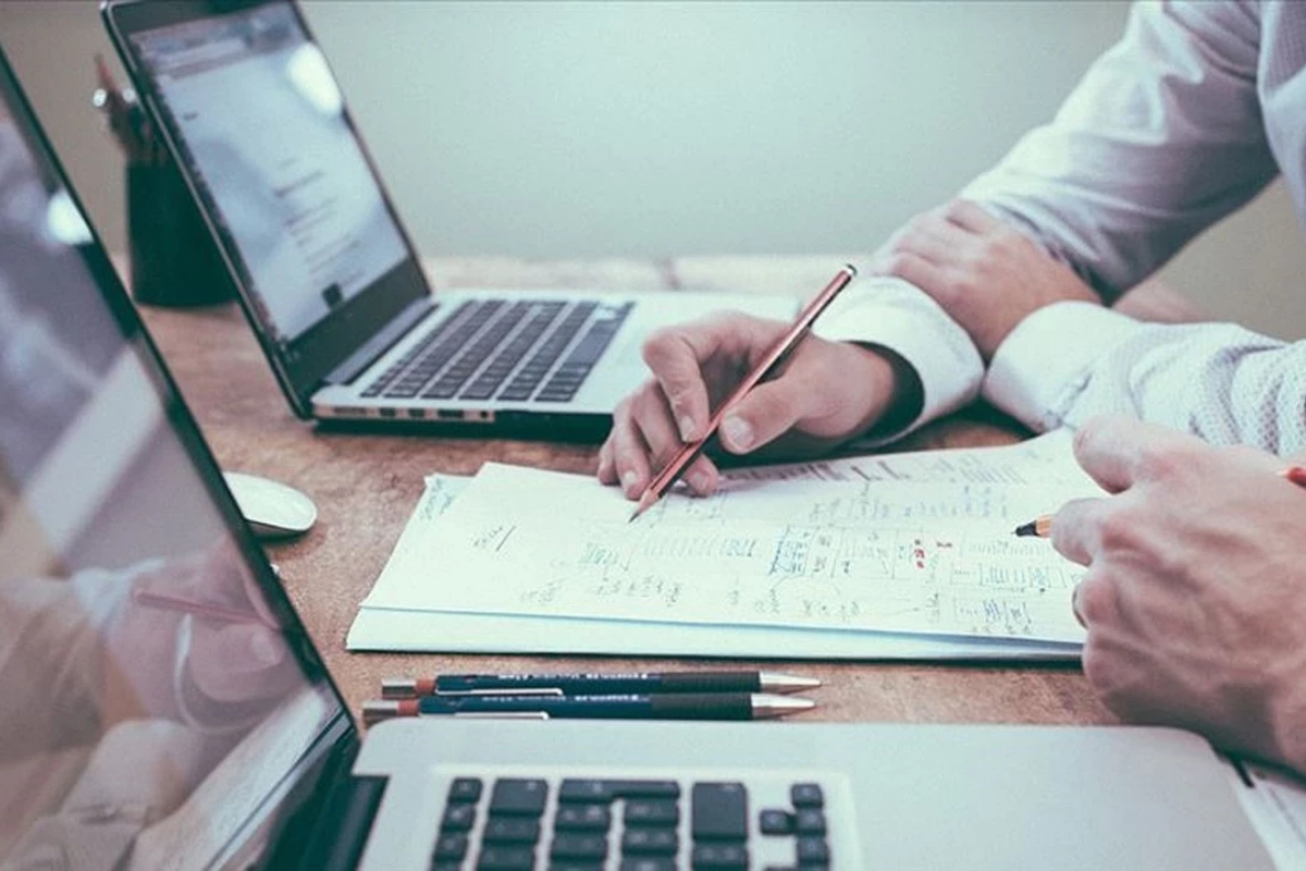 Türkiye'de kasımda hem kapanan hem kurulan şirket sayısı azaldı