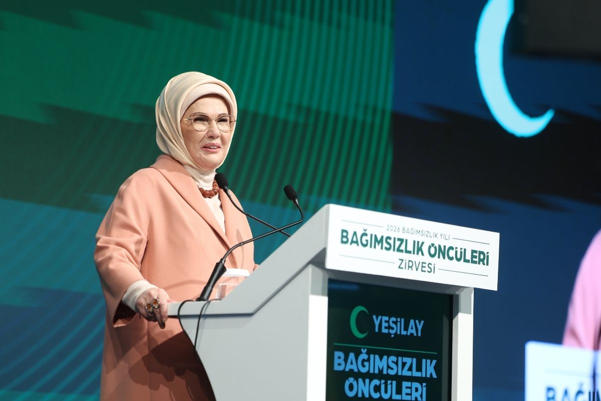 Emine Erdoğan'dan Türkiye Yeşilay Cemiyeti tarafından düzenlenen Bağımsızlık Öncüleri Zirvesine ilişkin paylaşım