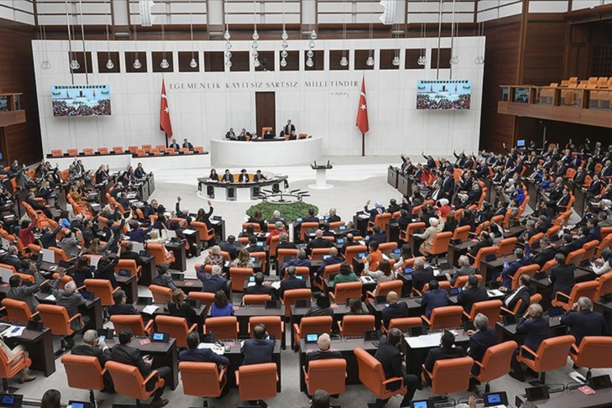 TBMM Genel Kurulu, bütçe görüşmelerinin son gününde Numan Kurtulmuş başkanlığında toplandı