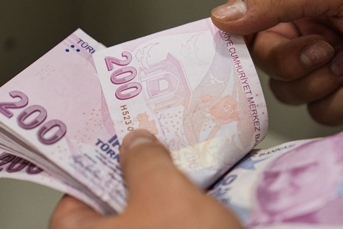 Asgari ücretin belirlenmesi için taraflar üçüncü kez bir araya geldi