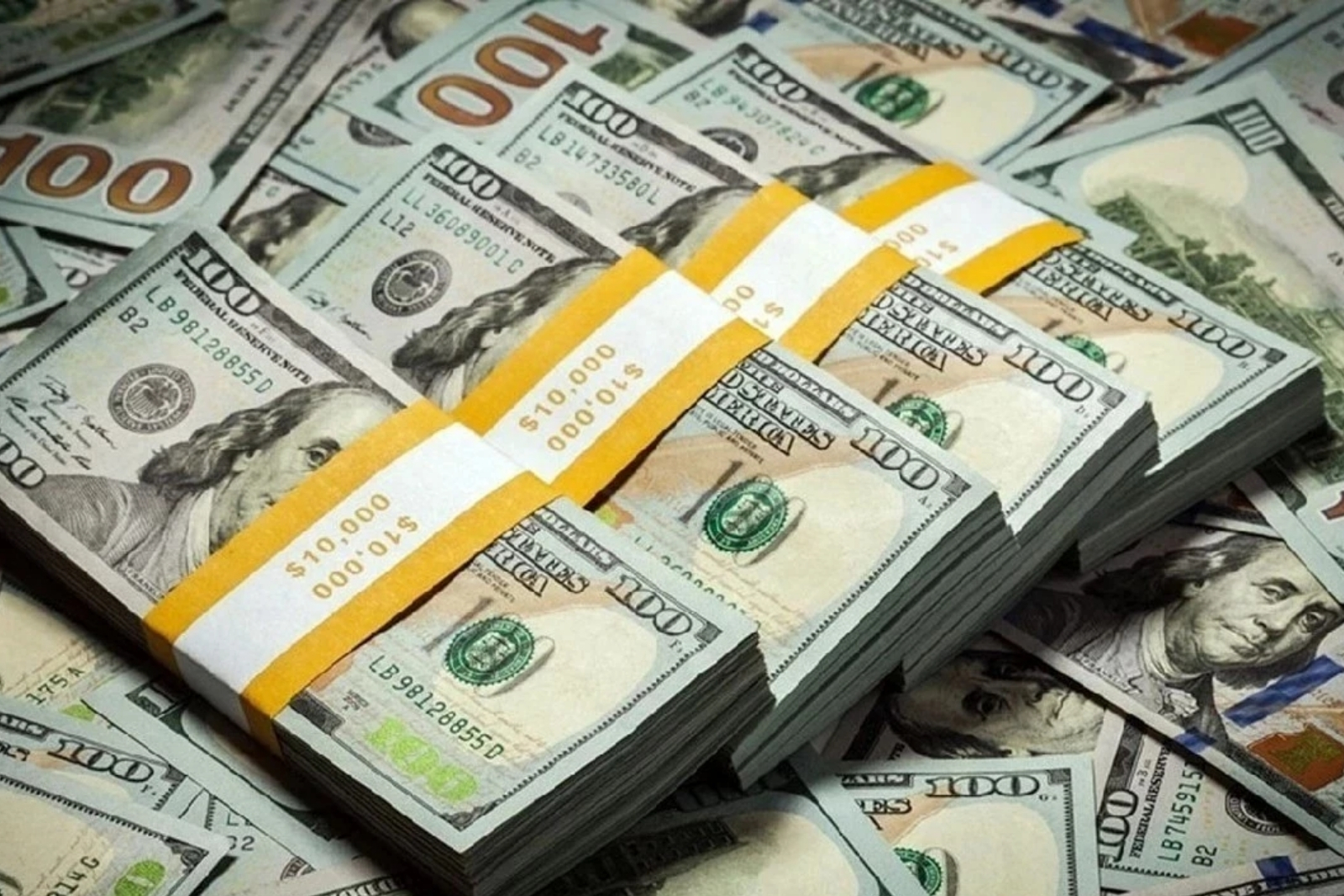 Reel sektörün net döviz açığı son dönemde gerileme kaydetti