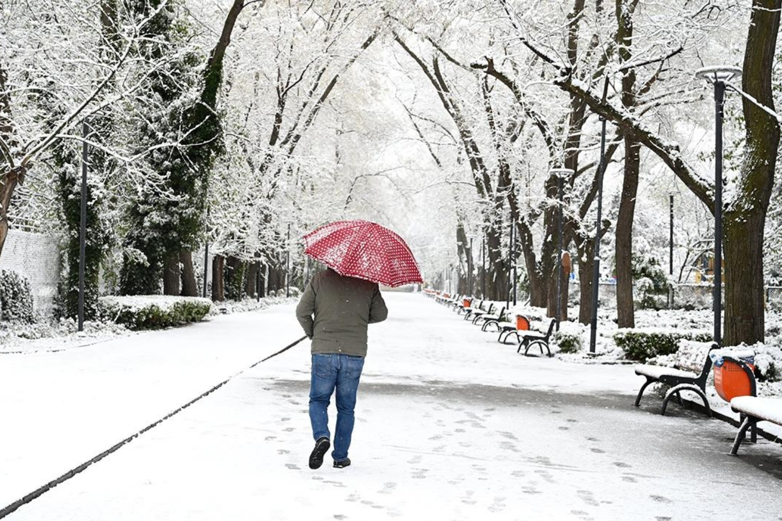 Hafta sonu kar yağışı kapıda, sıcaklıklar düşerken birçok ilde kar bekleniyor