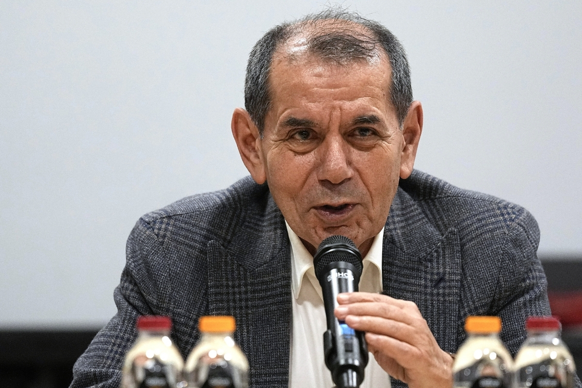 Galatasaray Kulübü Başkanı Dursun Özbek, gündeme dair açıklamalar yaptı