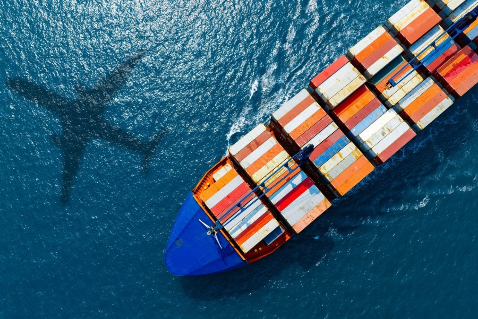 18 sektörde artış yaşanırken zeytinyağı sert düştü, ihracatın şampiyonu savunma sanayii oldu