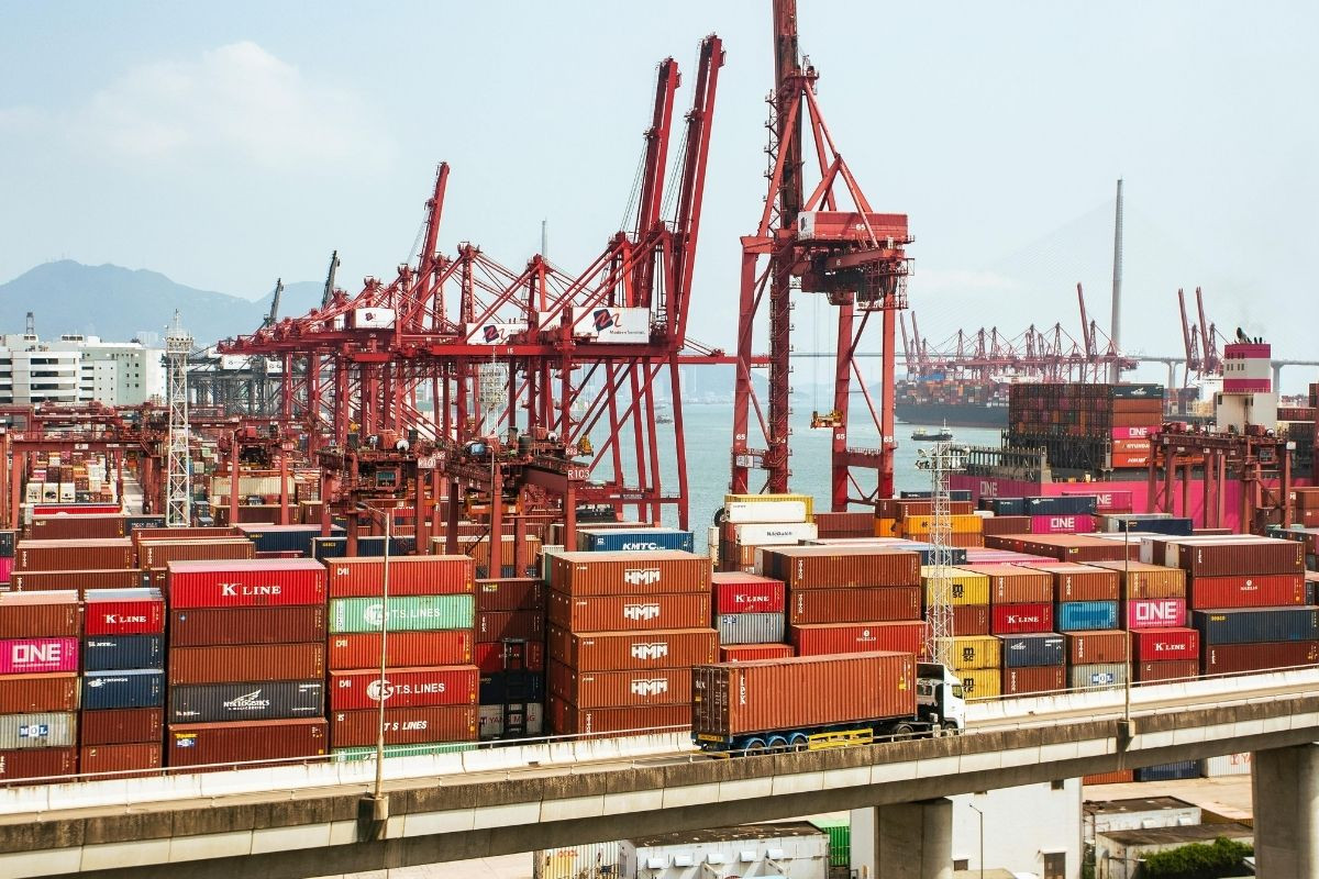 Türkiye’nin komşularına ihracatı 2025’te 28,4 milyar doları buldu