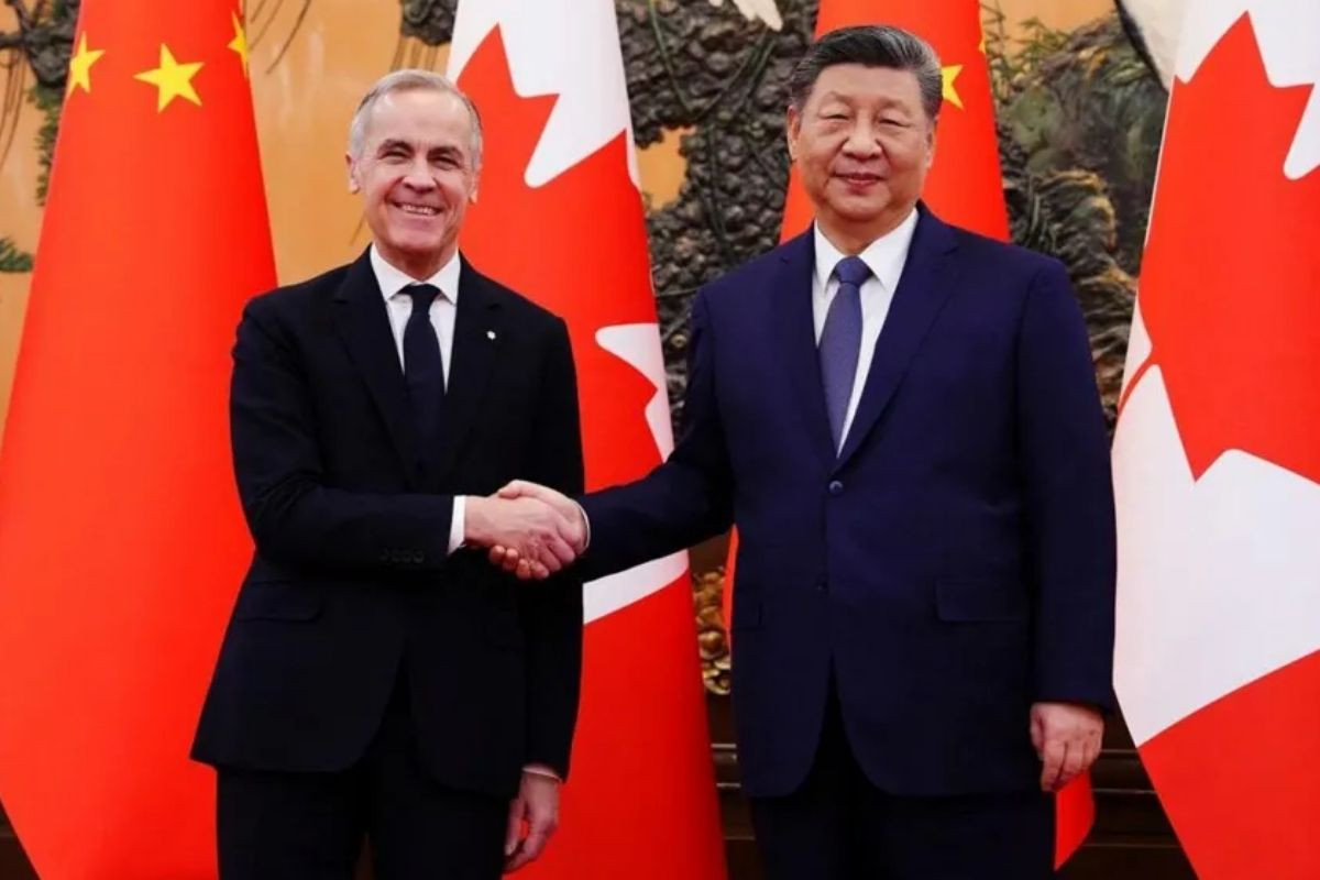 Kanada, Çin’den ithal elektrikli araçlara uygulanan yüzde 100 ek vergiyi kaldırıyor