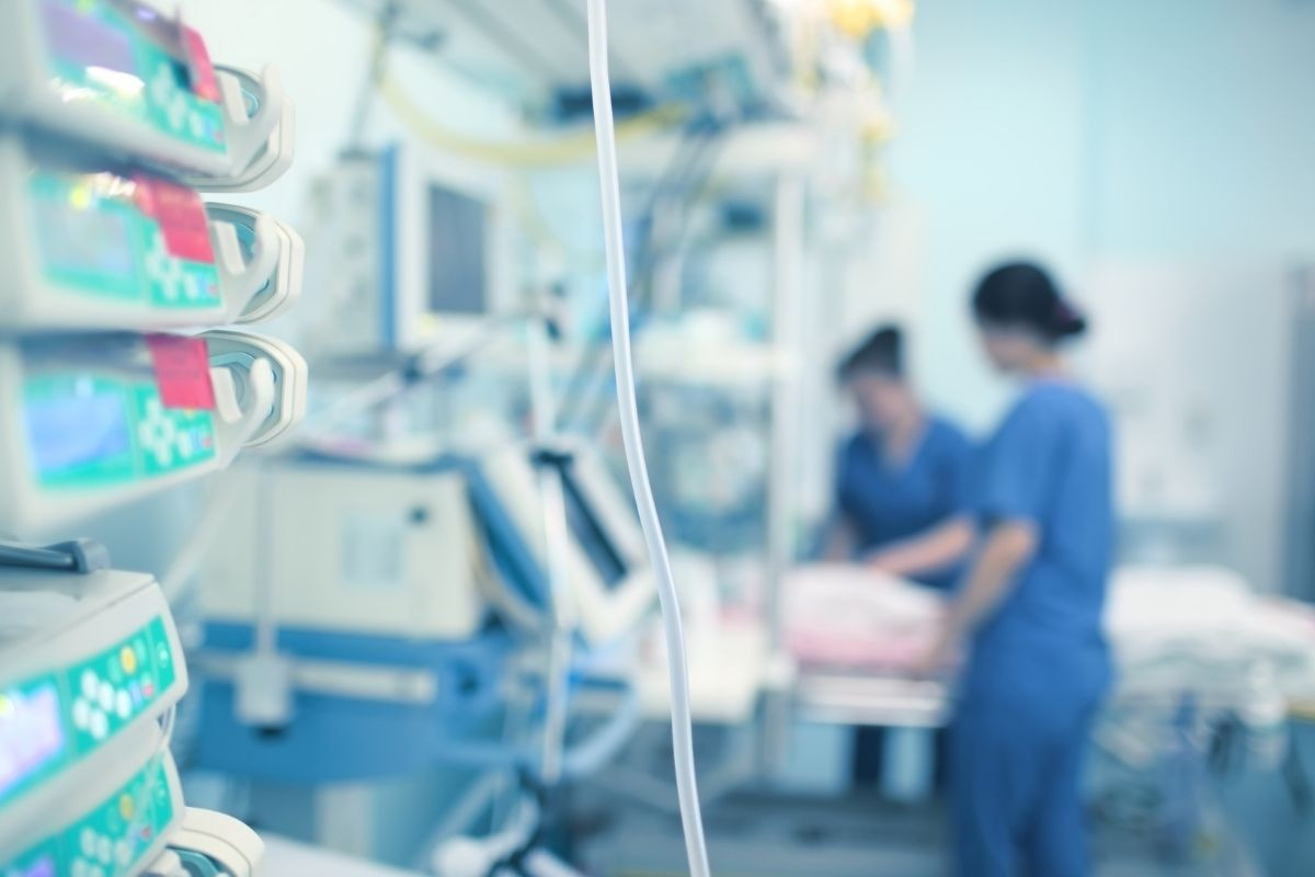 Almanya'da bir huzurevinde 3 yaşlının fişini çeken hemşire tutuklandı