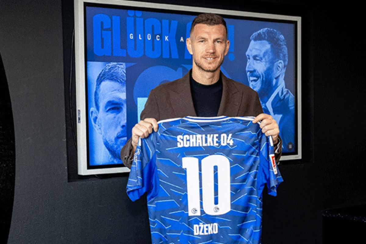 39 yaşındaki Edin Dzeko, Schalke 04'e resmi imzayı attı