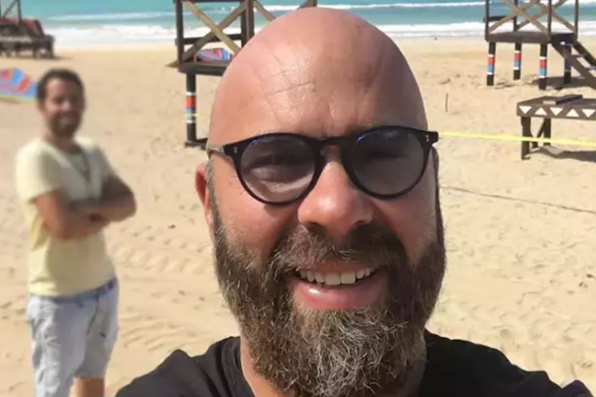 Acun Medya Genel Koordinatörü Esat Yontunç havalimanında gözaltına alındı