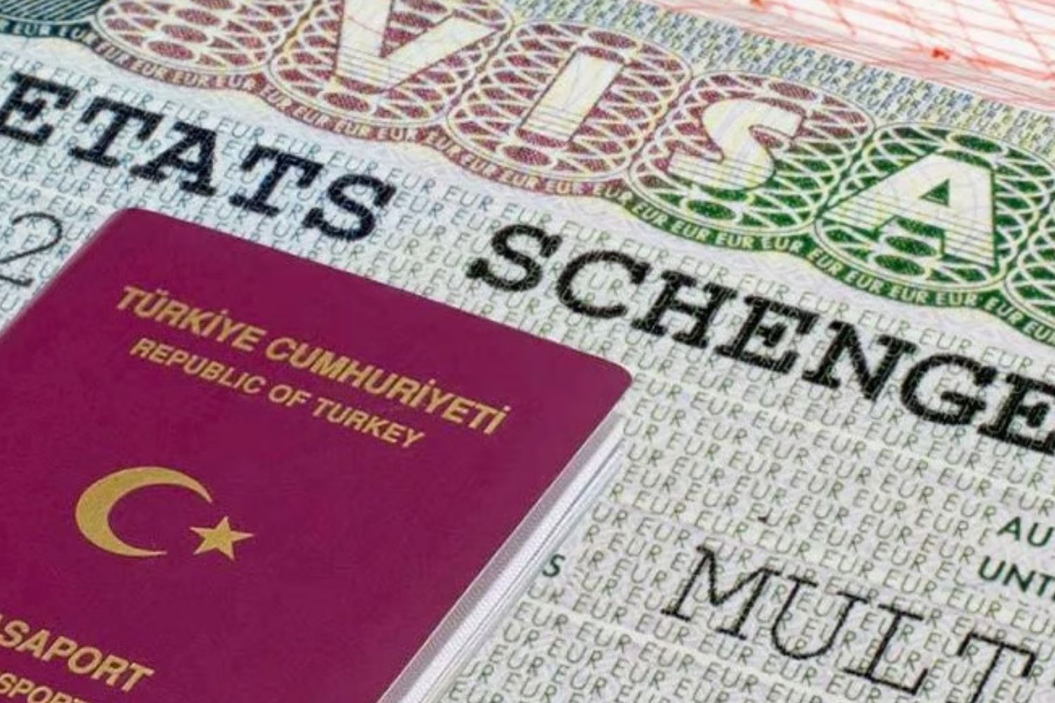 AB yeni vize stratejisini açıkladı, düzensiz göçle işbirliği yapan ülkelere vize kolaylığı kapıda