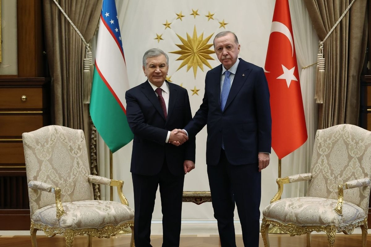 Cumhurbaşkanı Erdoğan, Özbekistan'la hedeflenen 5 milyar dolarlık ticaret hacmine yakında ulaşacaklarını söyledi