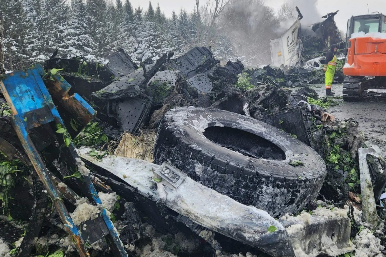 Kanada kahraman Türk'ü konuşuyor, yangında çıplak elle camı kırıp yaralıyı sırtladı