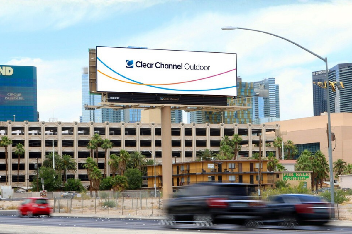 Mubadala, Getir'deki hisselerini Uber'e sattığını açıklamasının ardından ABD'li Clear Channel Outdoor Holdings’i 6,2 milyar dolara satın aldı