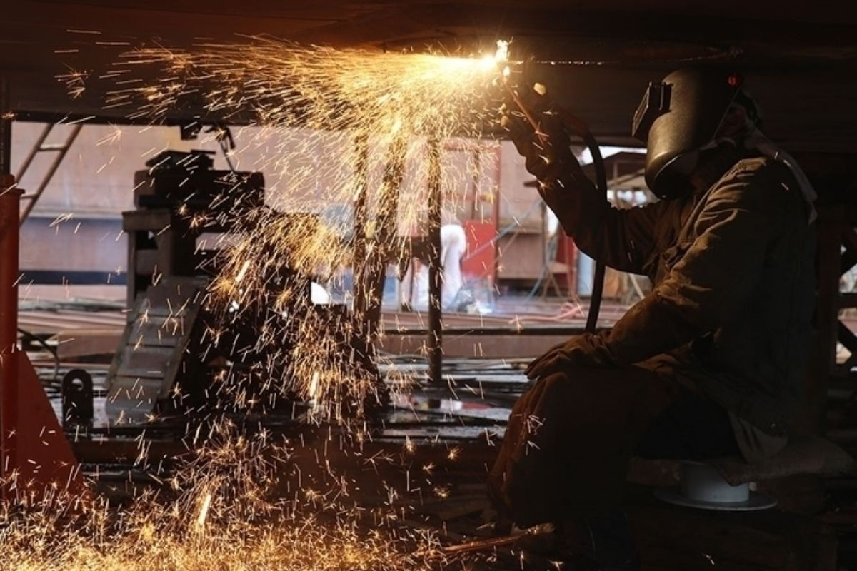 Sanayi üretim endeksi Aralık 2025'te aylık bazda arttı, yıllık azaldı