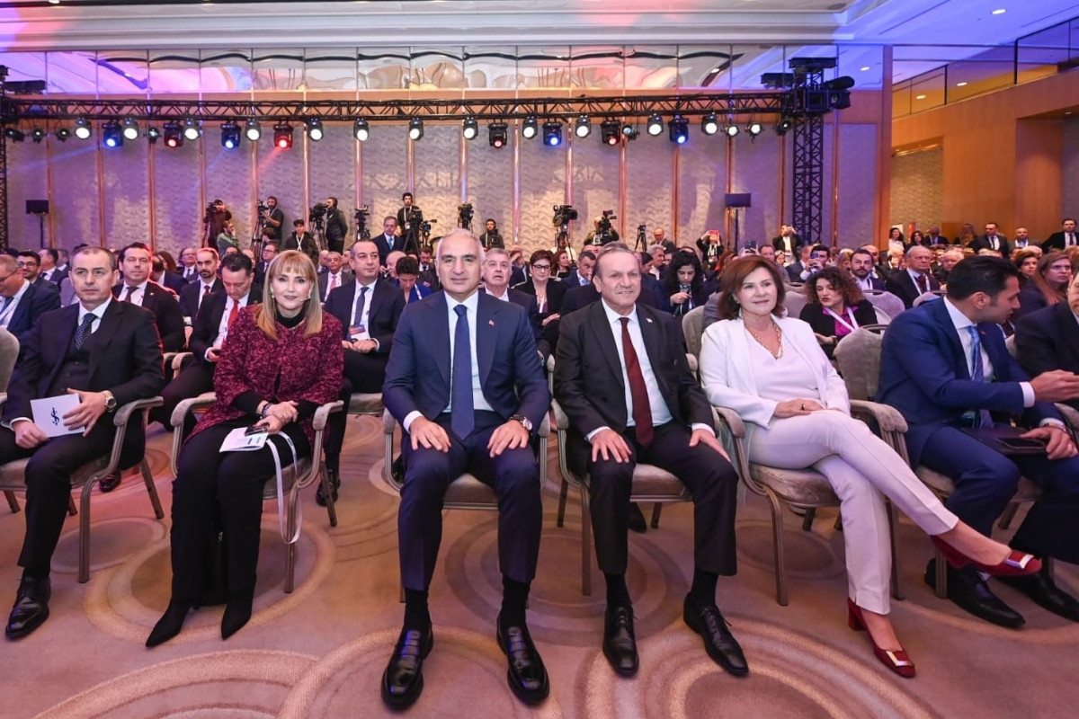 Türkiye küresel turizmde üst lige çıktı, 2026 hedefi 68 milyar dolar oldu