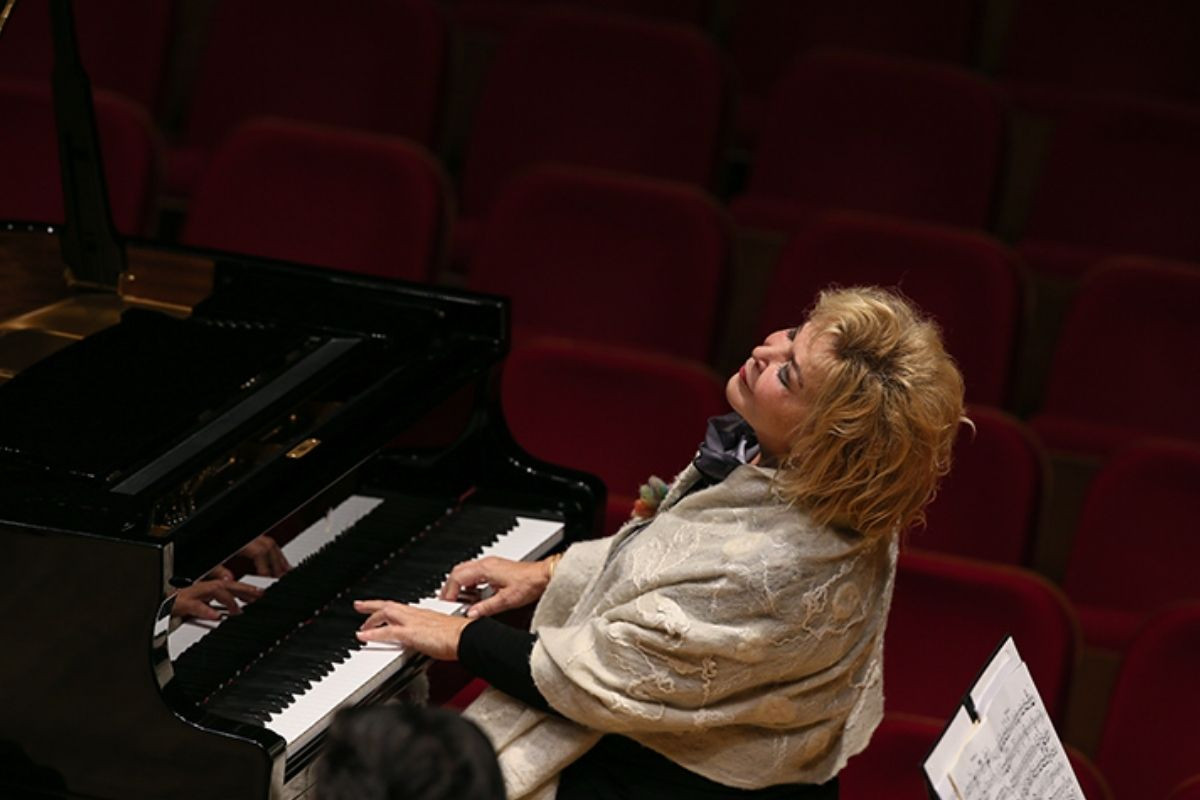 Gülsin Onay Piyano Festivali ve Yarışması İzmir’de sanatseverlerle buluşuyor