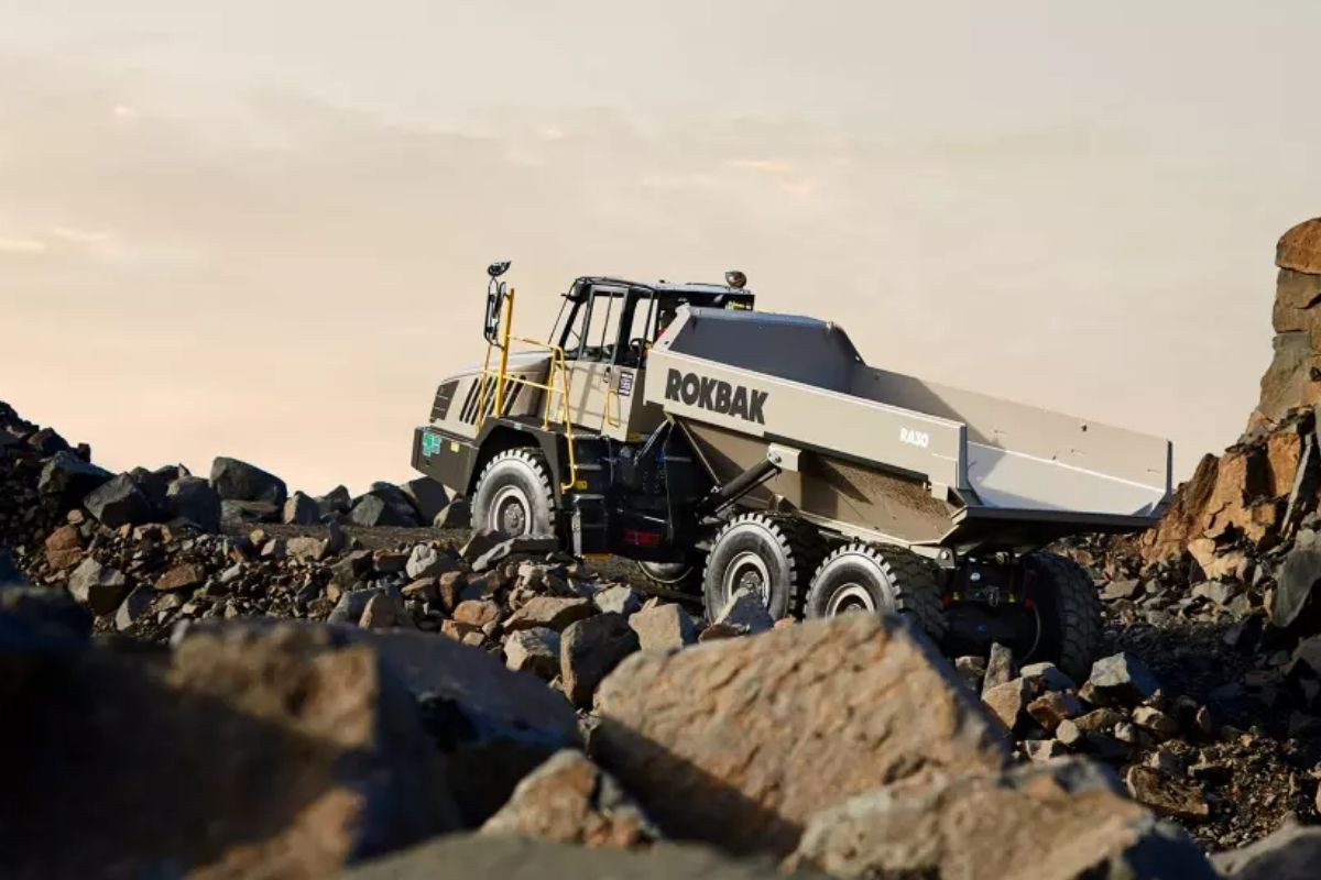 Volvo tedarik zinciri sorunları nedeniyle Rokbak nakliye araçları birimini kapatıyor