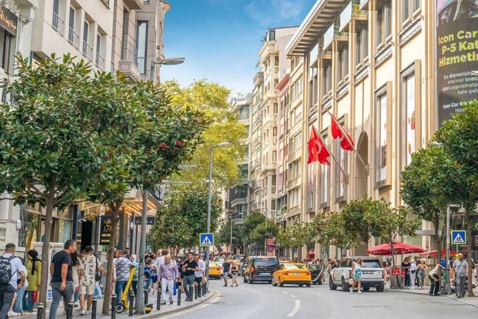 İstanbul’un alışveriş caddelerinden Nişantaşı daraldı, Bağdat ve İstiklal yoğunlaştı