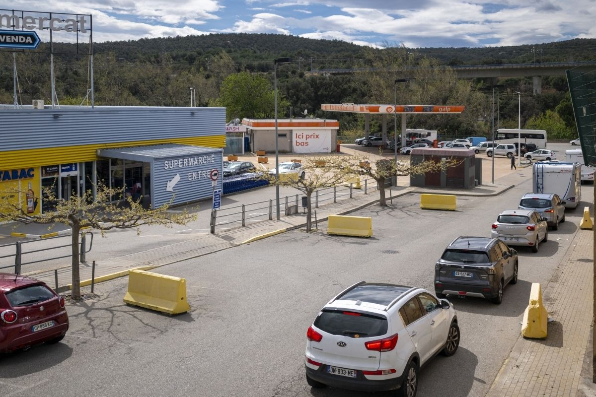 Hürmüz'deki kriz Avrupa’da akaryakıt fiyatlarını sert yükseltti