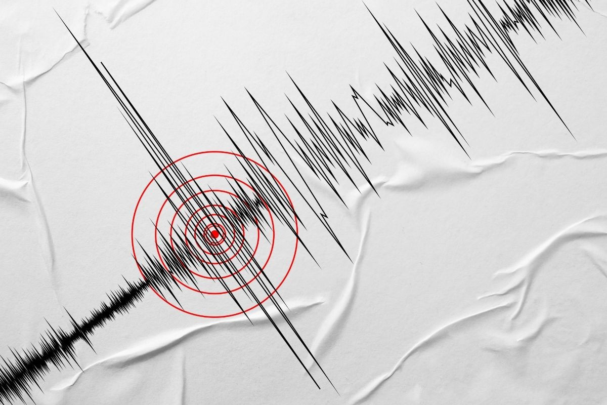 Van'ın Tuşba ilçesinde 5,2 büyüklüğünde deprem oldu