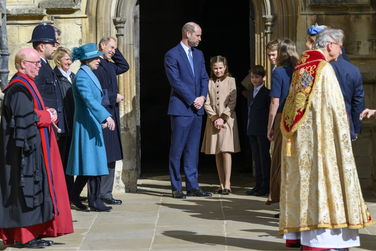 Windsor Kalesi'ndeki Paskalya törenine tutuklu prensin kızları katılmadı