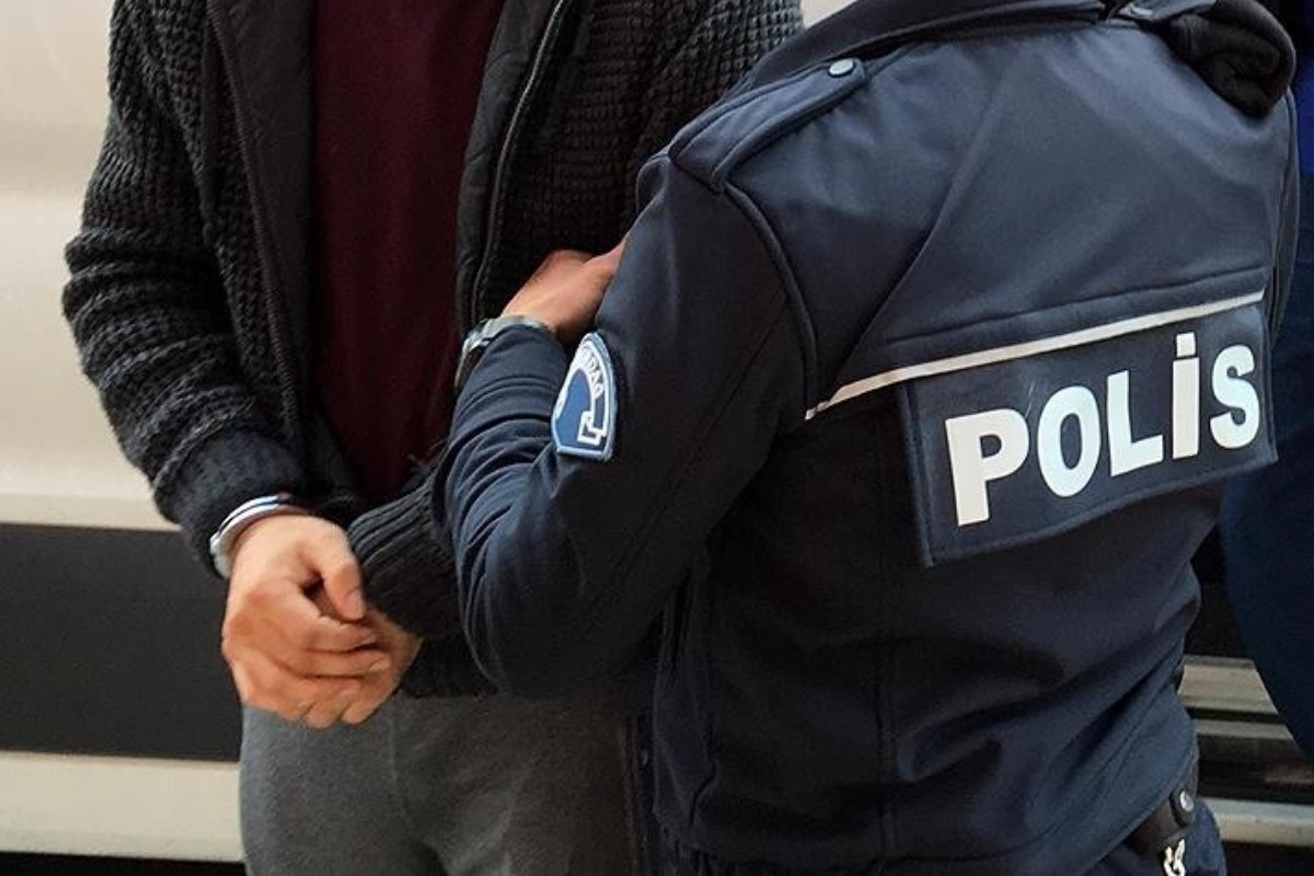 İstanbul merkezli 'sahte belgelerle ikamet izni' operasyonunda 51 şüpheli yakalandı