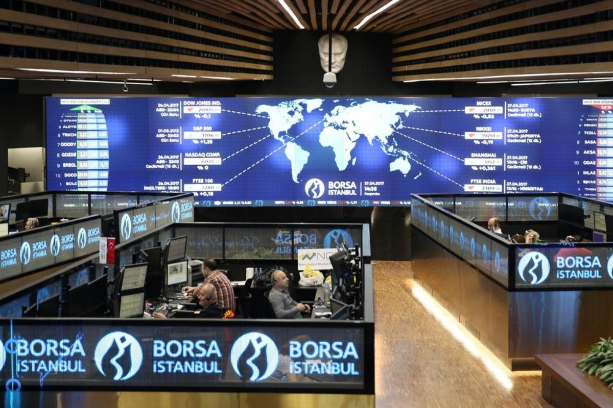 ABD Başkanı Trump'ın İran'a yönelik açıklamaları sonrasında BIST 100 endeksi değe kaybetti