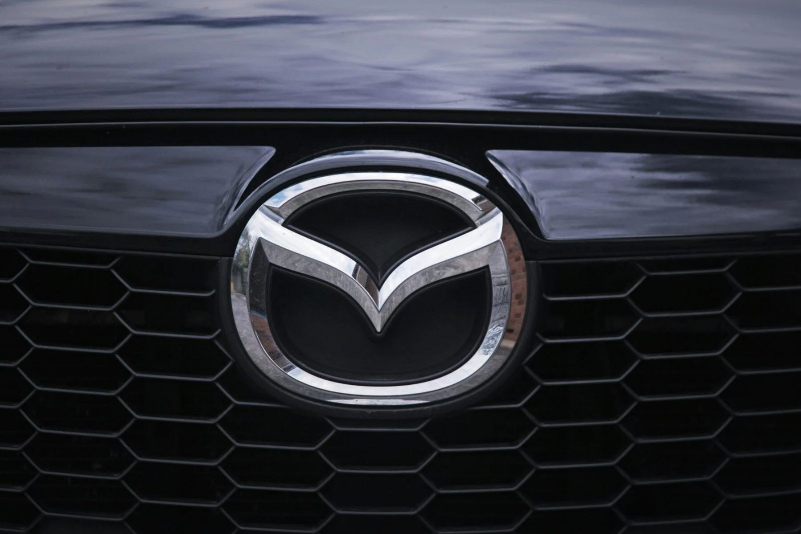 Hürmüz Boğazı'ndaki kriz Mazda'yı vurdu, ateşkesten önce kontak kapattı