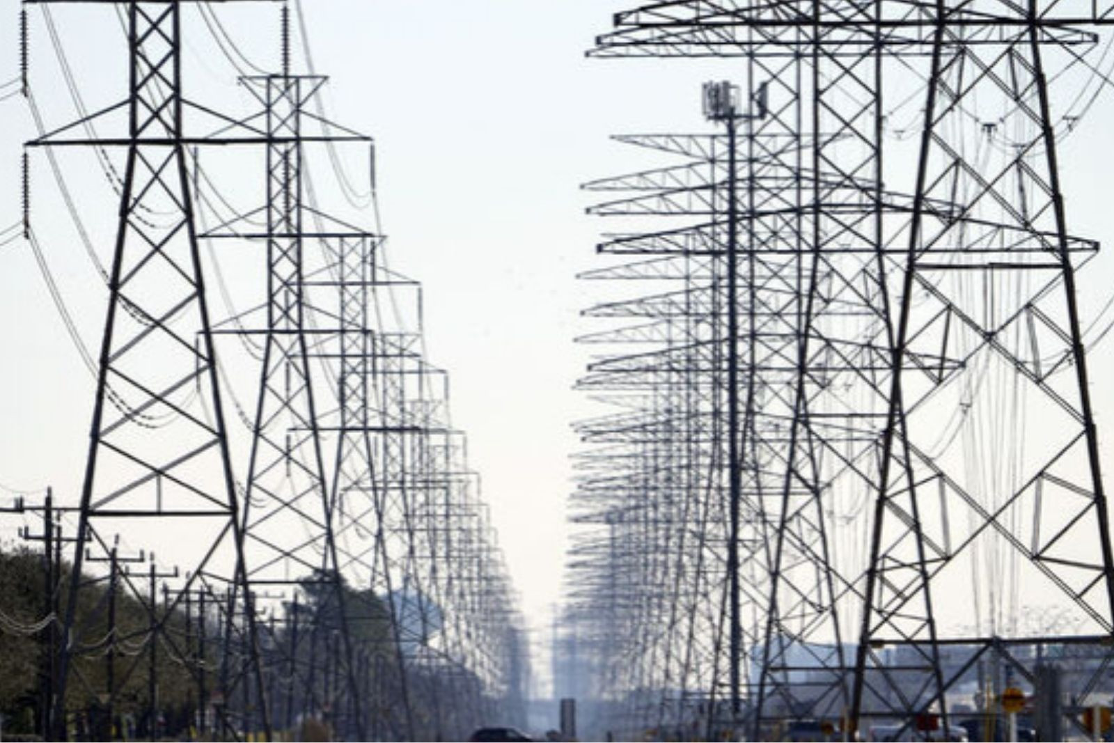 Elektrik piyasası yan hizmetler yönetmeliğinde değişiklik