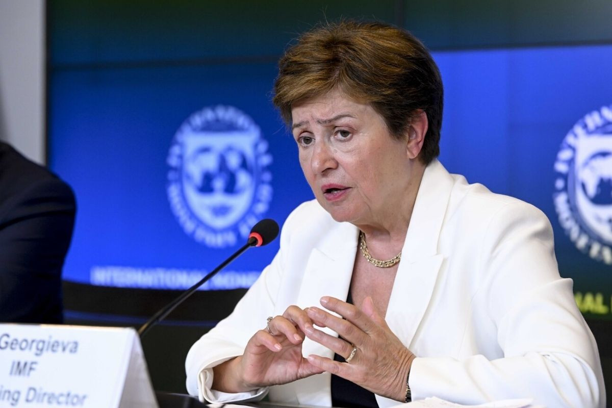 IMF, en umut verici senaryoda bile küresel ekonomik büyüme tahmininde aşağı yönlü revizyon sinyalini verdi