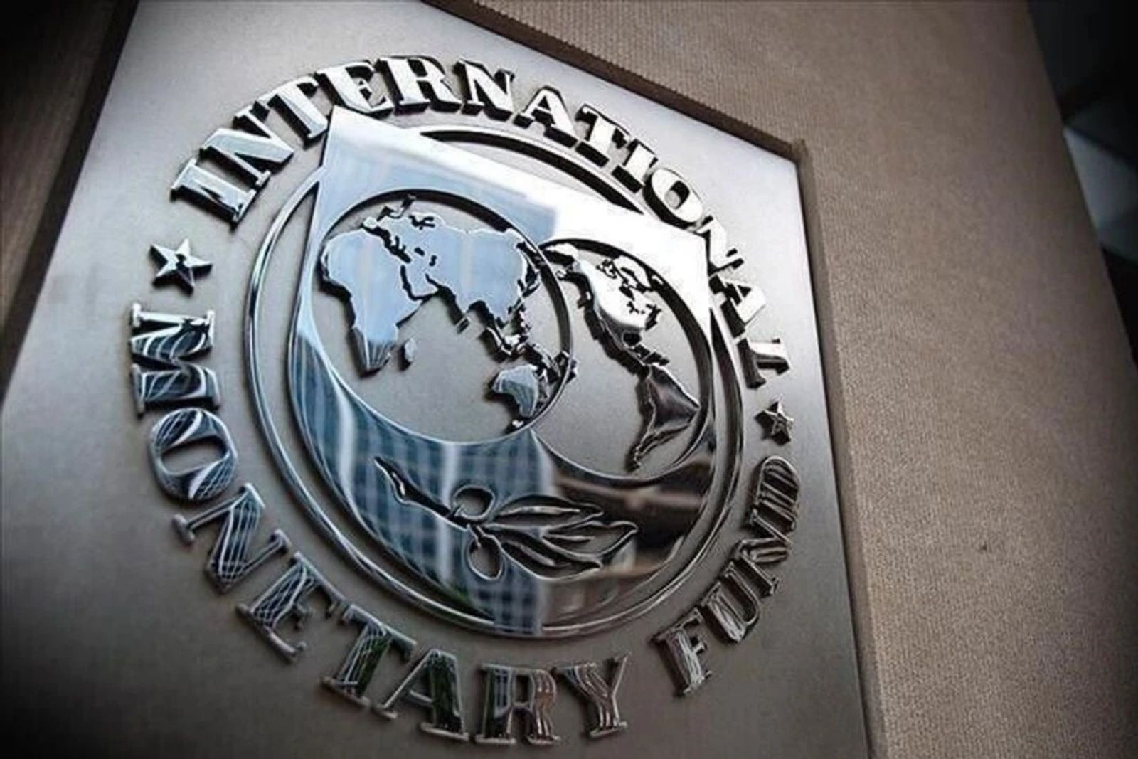 IMF, Sri Lanka'ya yaklaşık 700 milyon dolar finansman sağlayacak