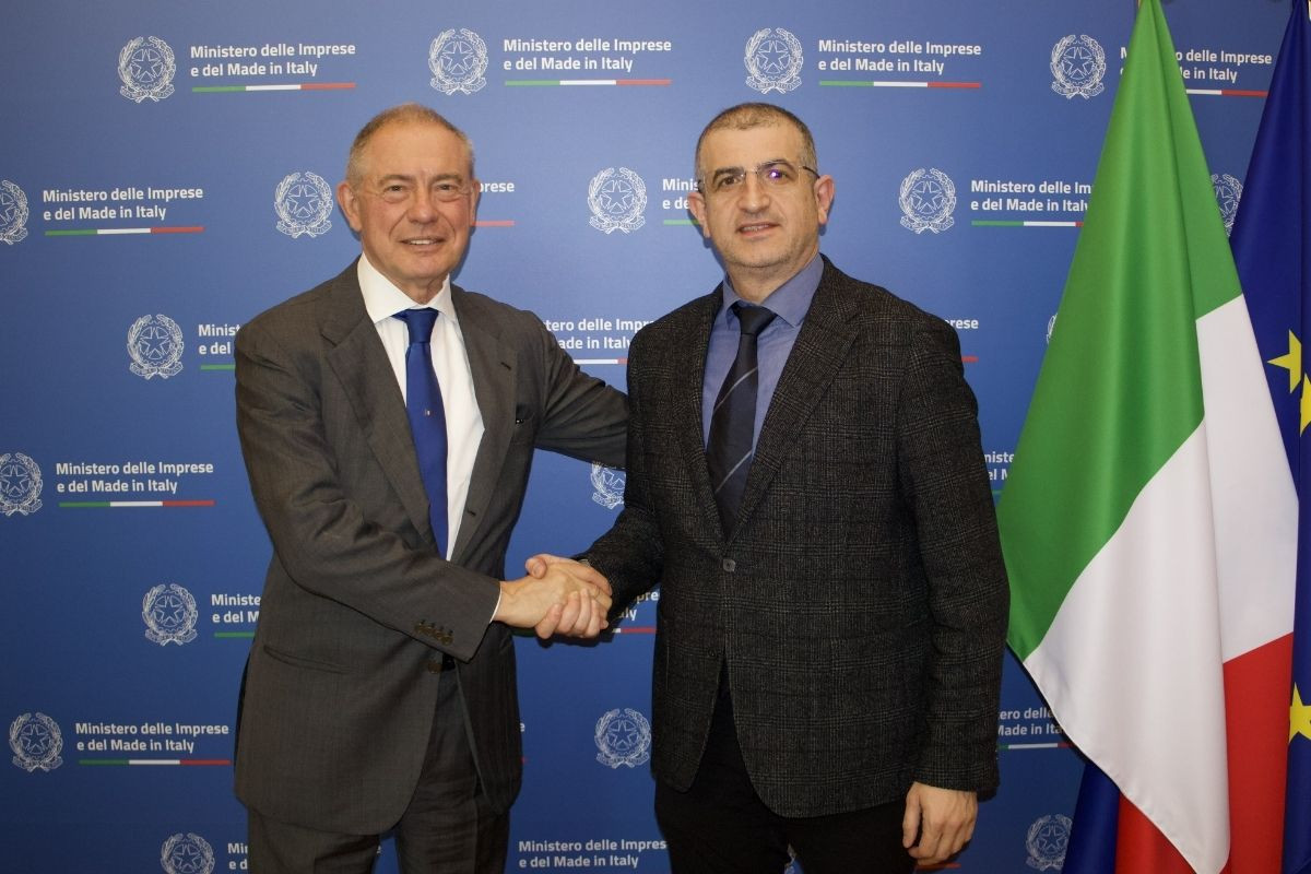 İtalya İşletmeler ve Made in Italy Bakanı Urso, Baykar Genel Müdürü Haluk Bayraktar'la Piaggio Aerospace’in ilk sonuçlarını konuştu