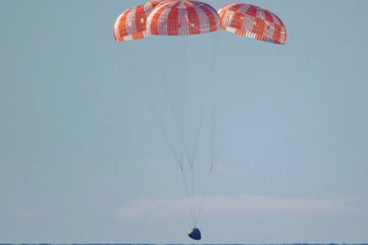 Artemis II mürettebatı, 10 günlük Ay görevini tamamlayarak Dünya'ya döndü