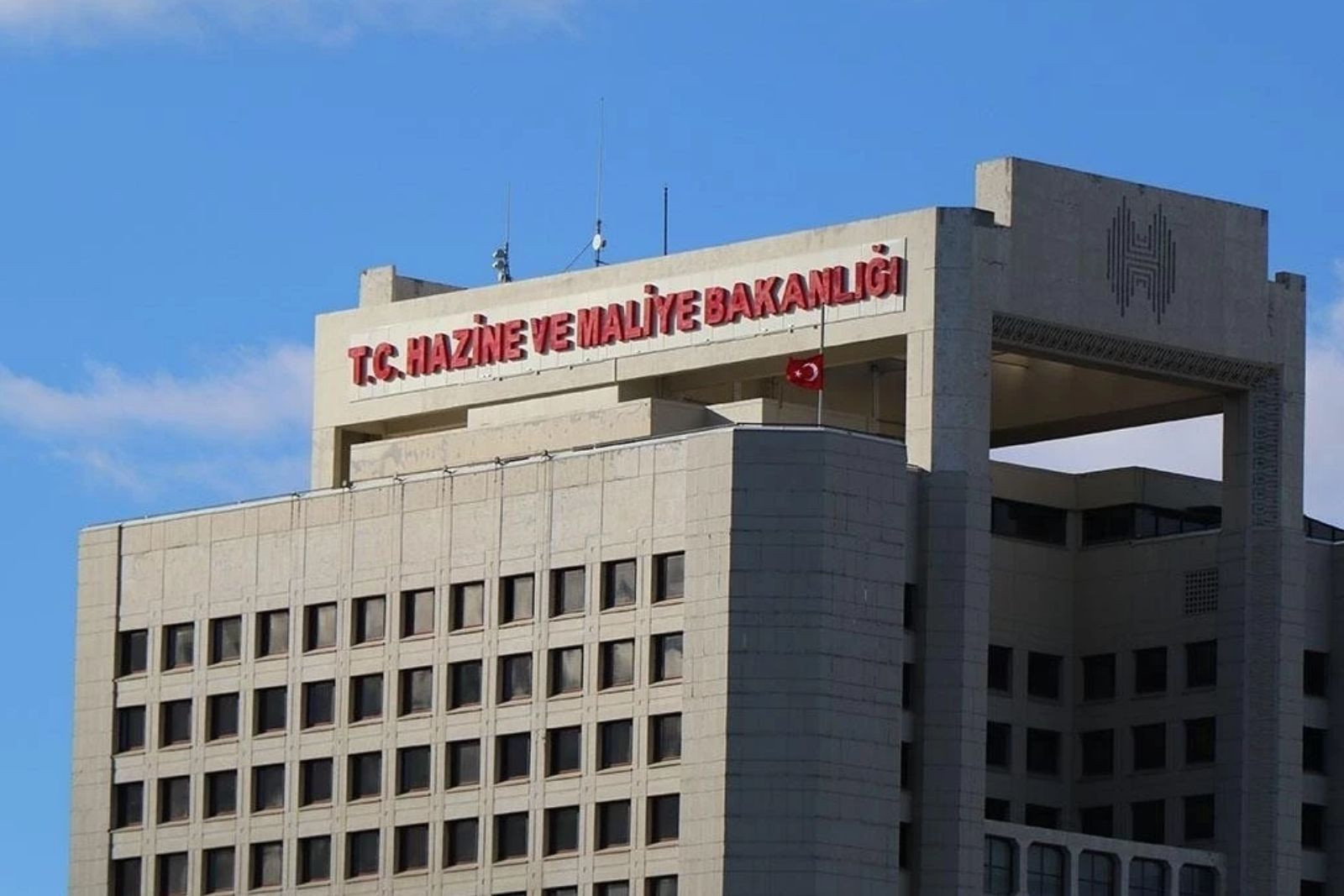 Hazine, yarın bir kira sertifikasının doğrudan satışını gerçekleştirecek