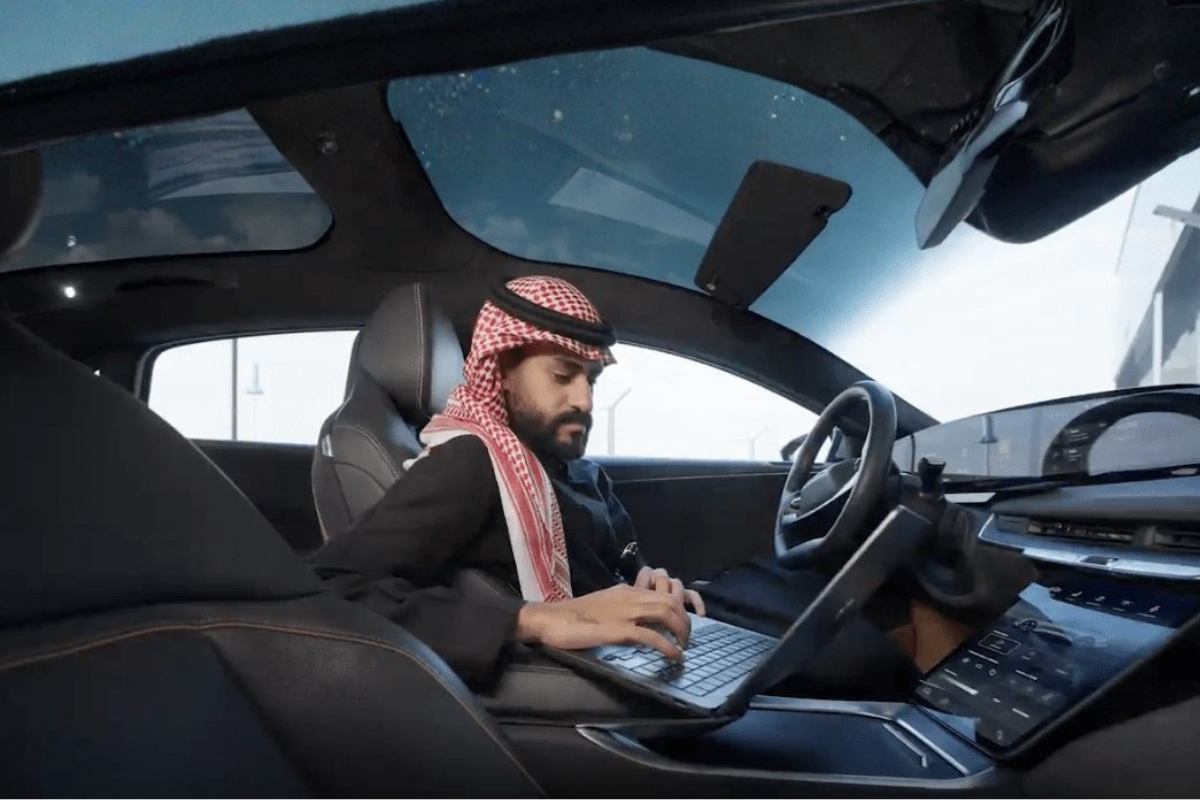 Suudi Kamu Yatırım Fonu'ndan ABD merkezli elektrikli araç devi Lucid’e 18 milyar liralık yeni can suyu