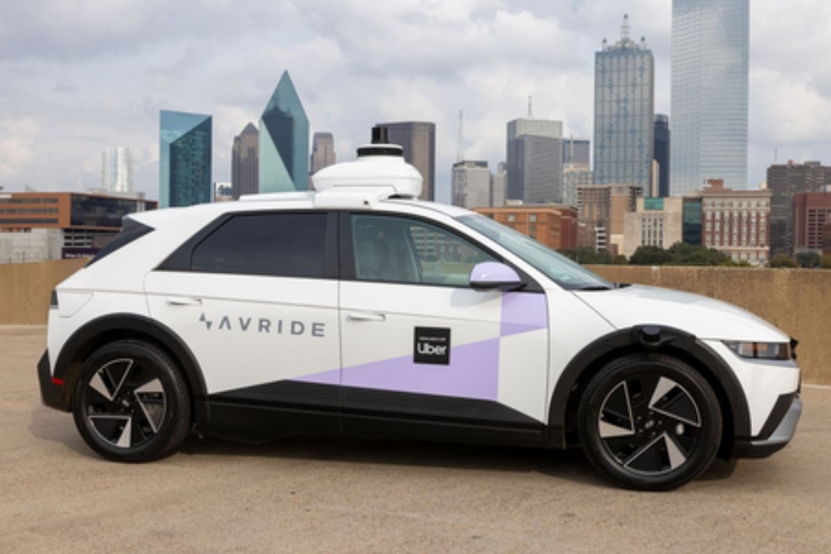 Uber’den 10 milyar dolarlık yatırımla robotaksi atağı