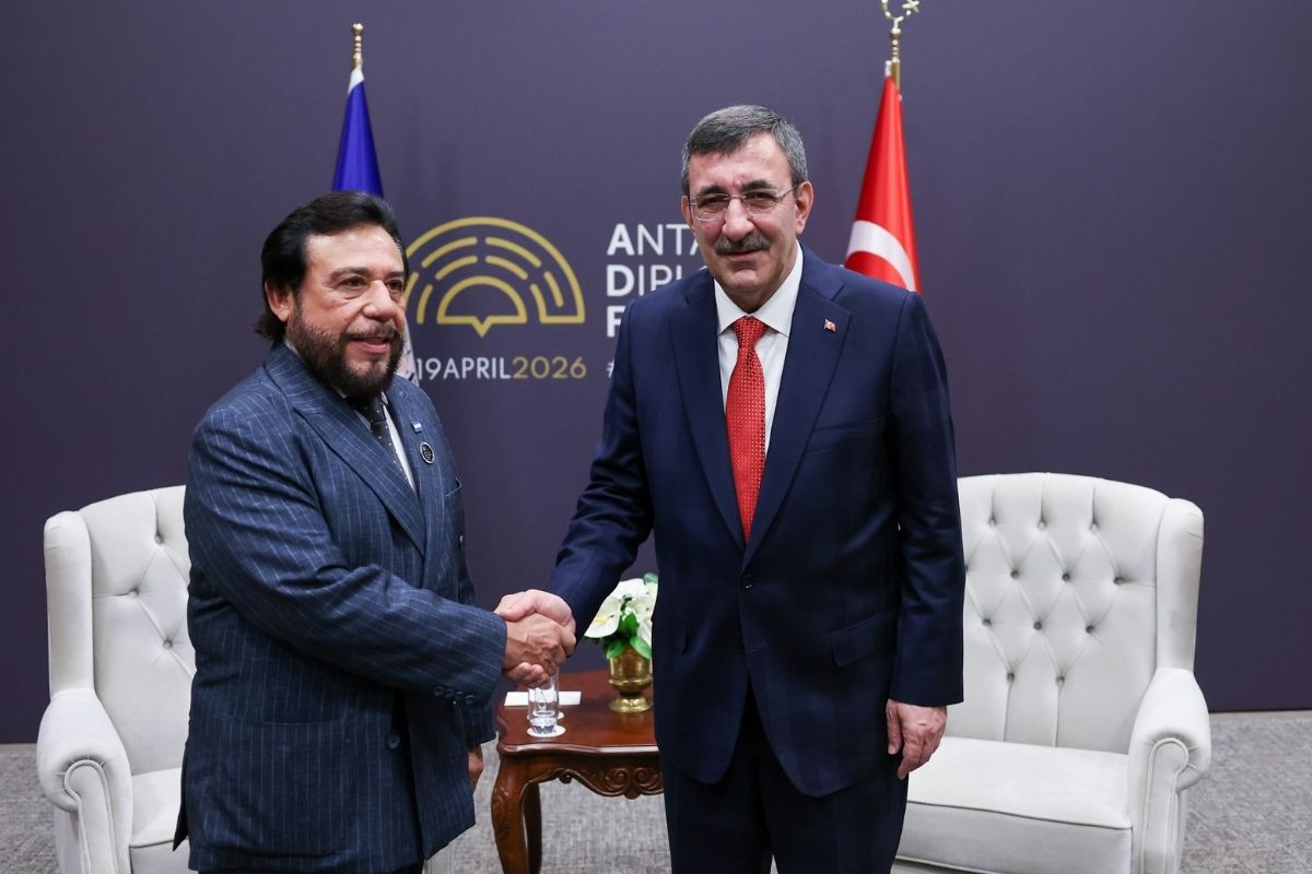 El Salvador Devlet Başkan Yardımcısı Felix Ulloa'dan Türk özel sektörüne yatırım daveti 