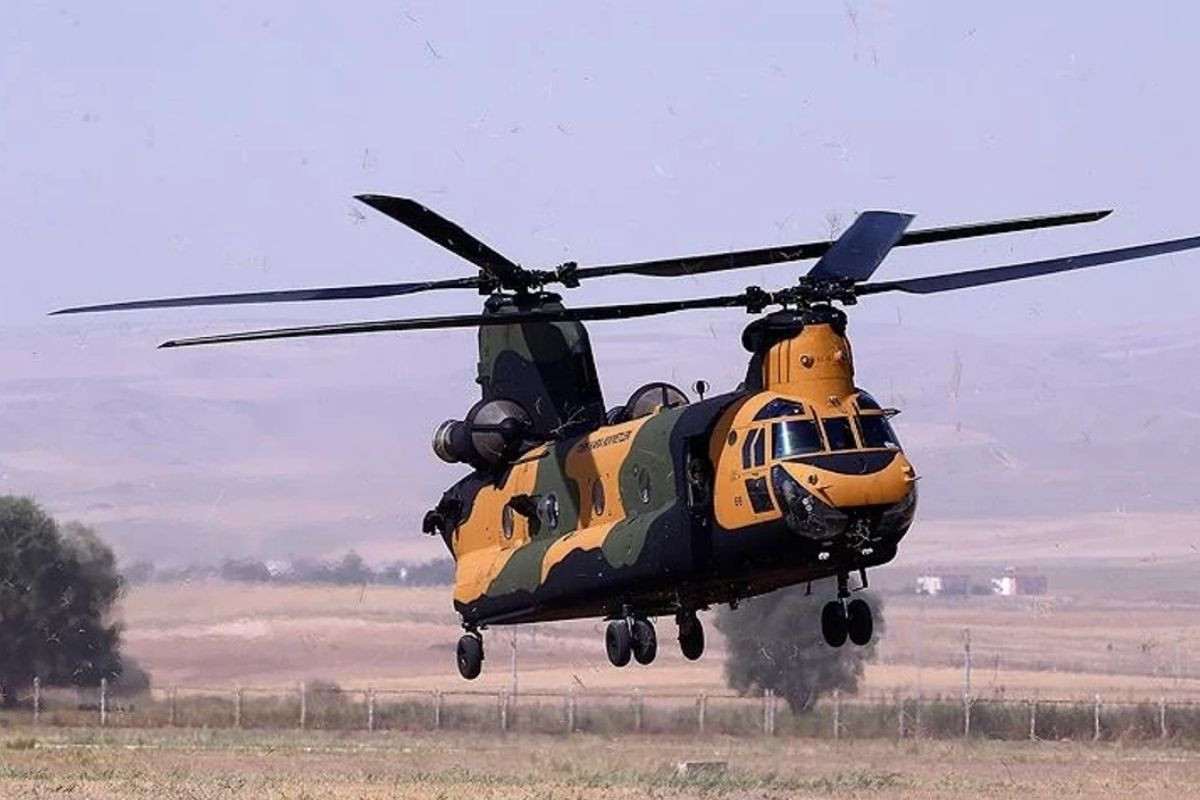 Kara Havacılık Komutanlığı'na ait ağır nakliye helikopteri Ankara'da düştü