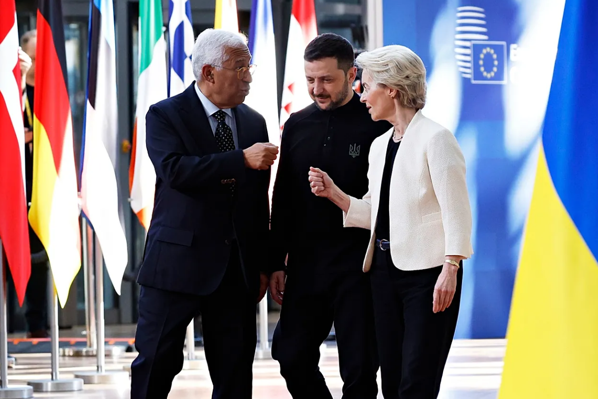 Macaristan, hükümet değişikliğinin ardından Ukrayna'ya kritik vetoyu kaldırdı