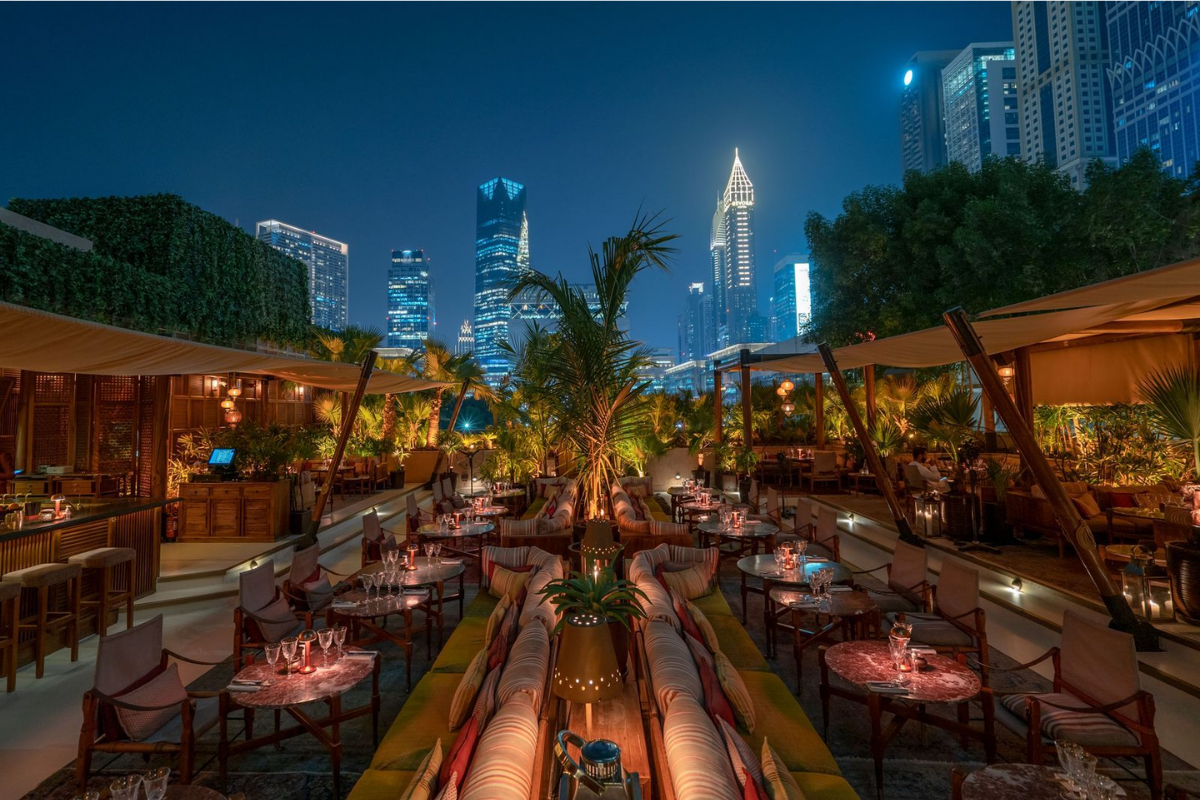 Savaşın etkisiyle Dubai'de turizm kesildi, restoran işletmecileri ile mekan sahipleri arasında kira çekişmesi başladı