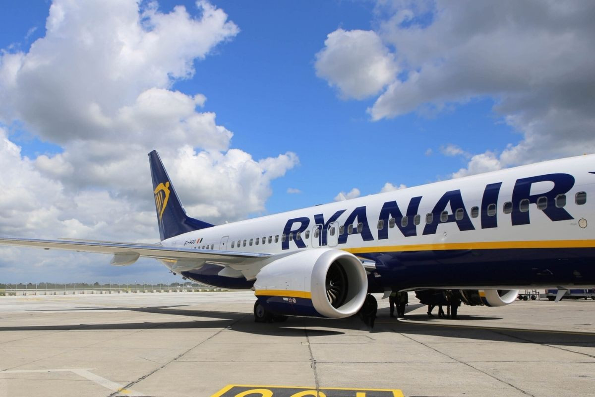 Ryanair yüksek maliyetler ve yolcu trafiğinin gerilemesi nedeniyle Berlin'den çekiliyor