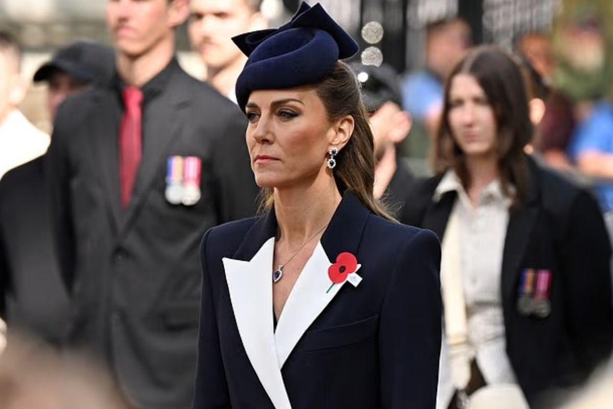 Galler Prensesi Kate, Londra'daki törende Gelibolu'da hayatını kaybeden Anzak askerlerini andı