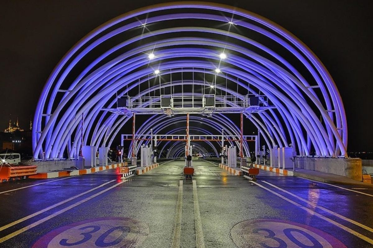 Avrasya Tüneli 180 milyon kez kullanıldı ve sürücüler 250 milyon saat zaman tasarrufu kazandı