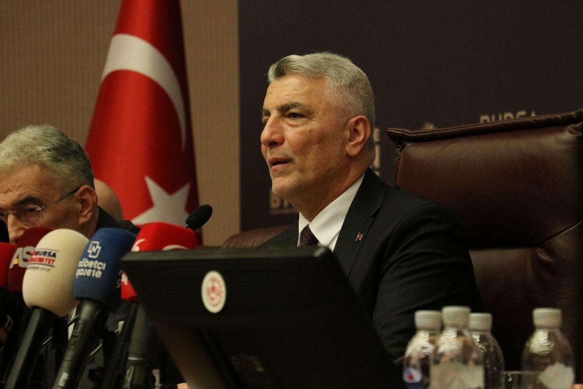 Ticaret Bakanı Bolat, ihracat reeskont kredi limitinin çok yakında artırılacağını söyledi