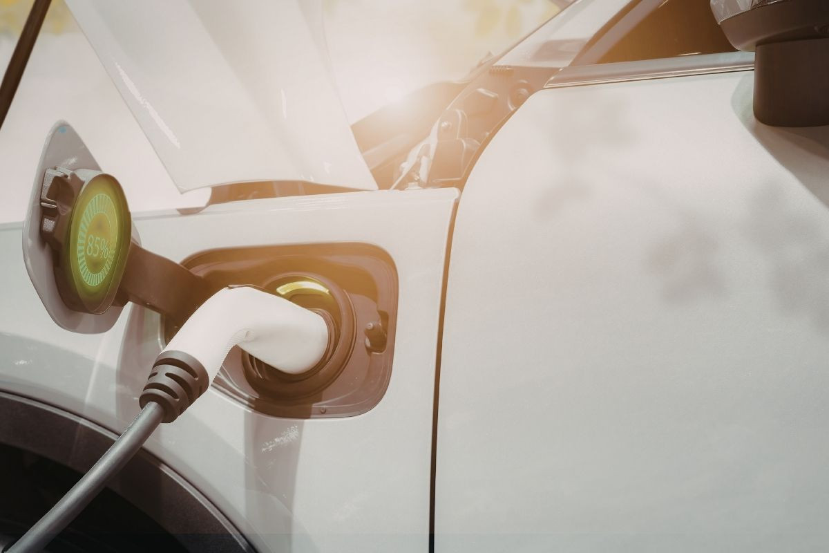 Türkiye genelinde elektrikli araç şarj soket sayısı martta 41 bini aştı