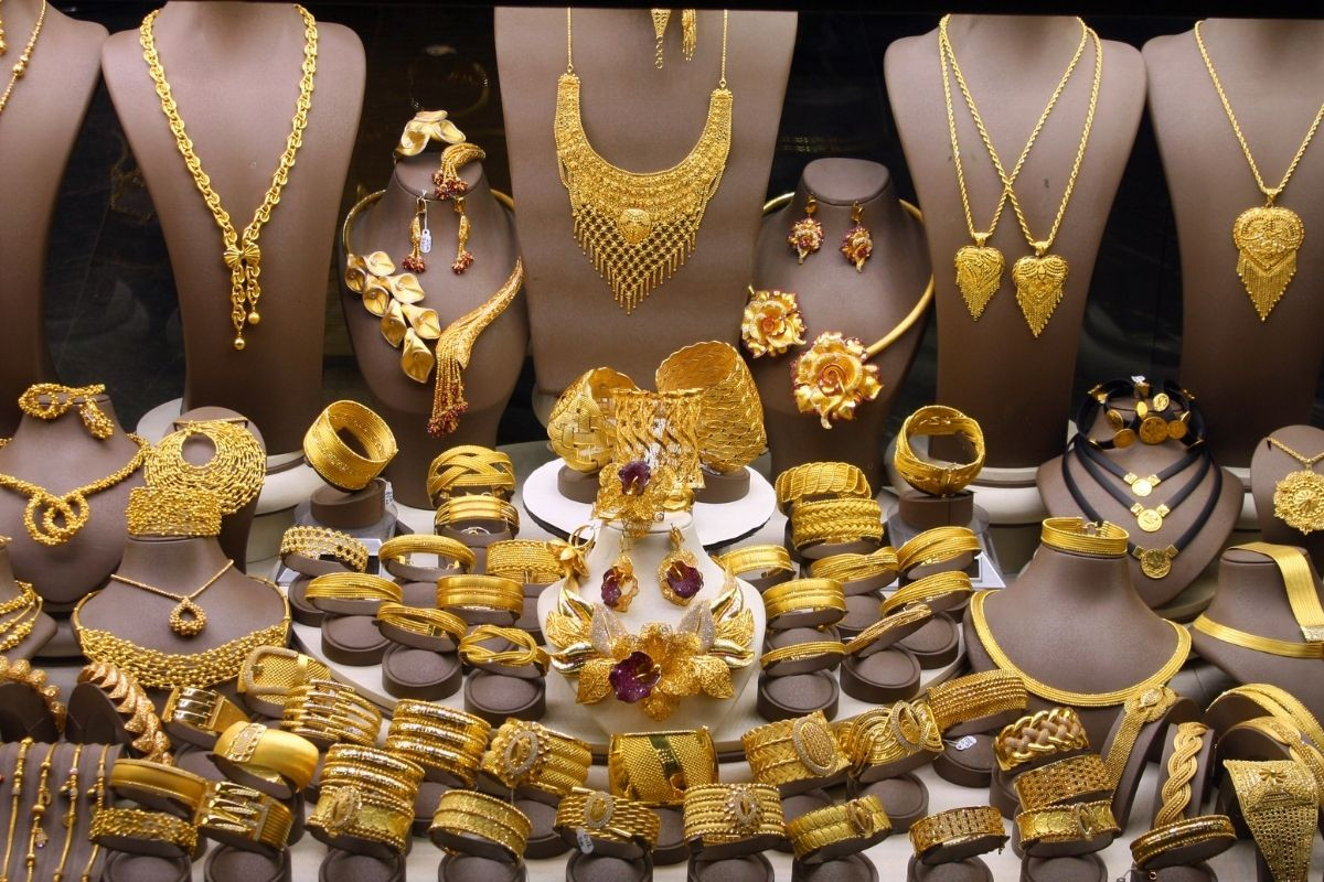 Altın fiyatlarında tepki alımlarıyla yeniden yükseliş görüldü