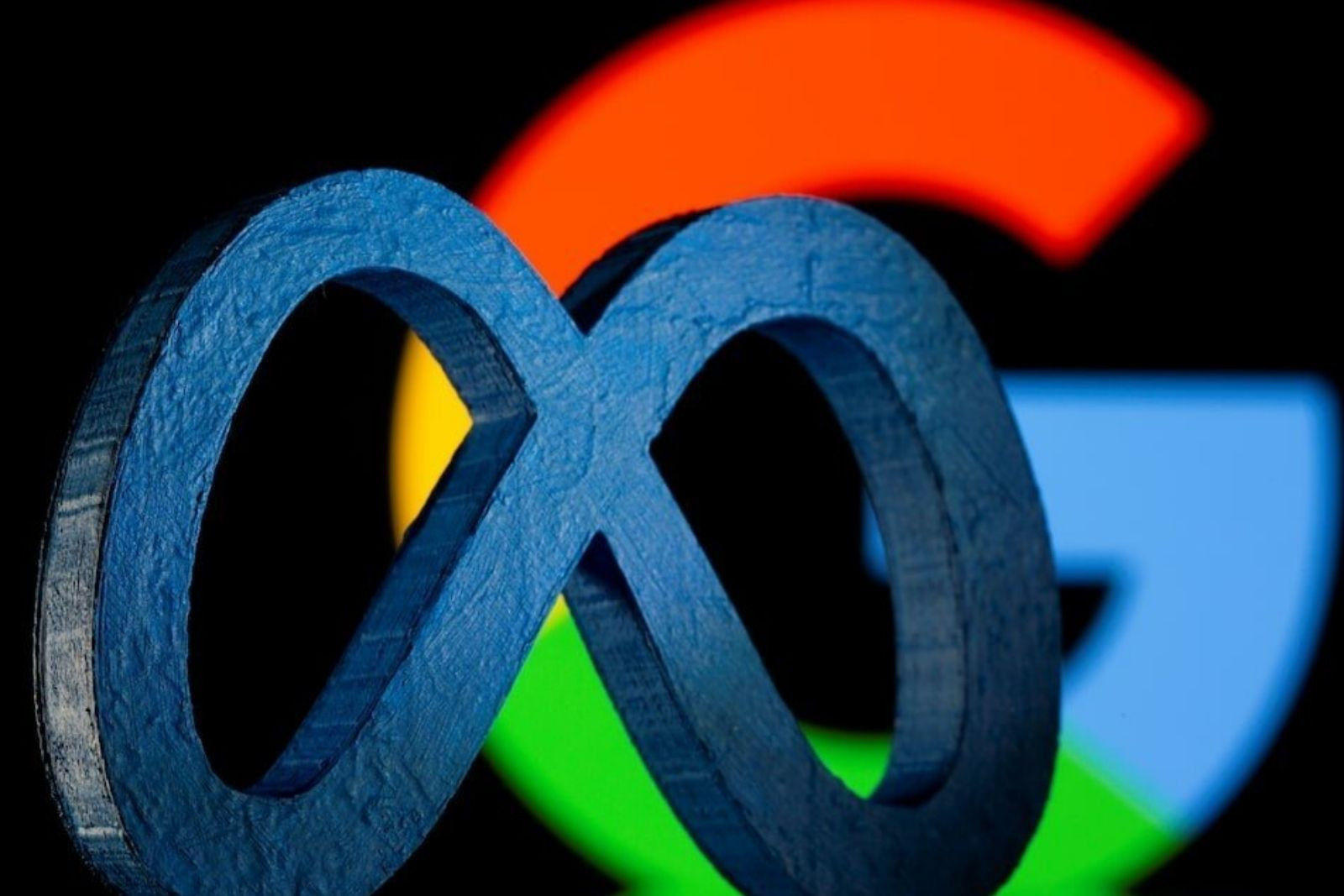 Alphabet bünyesindeki Google yapay zekada Meta’yı solladı 